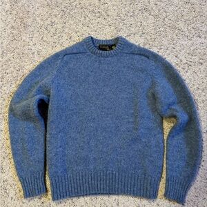 Vintage Blue 100% Wool Men's Sweater Fits Like A Small/Medium